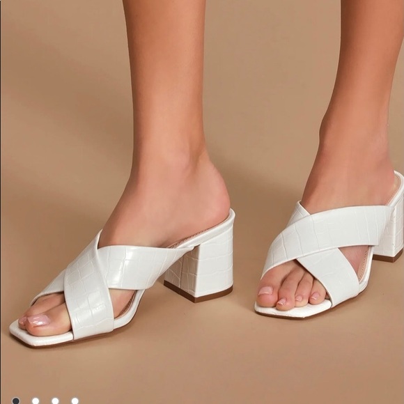 Lulus Shoes - NWT! White Croc High Heel Sandals
